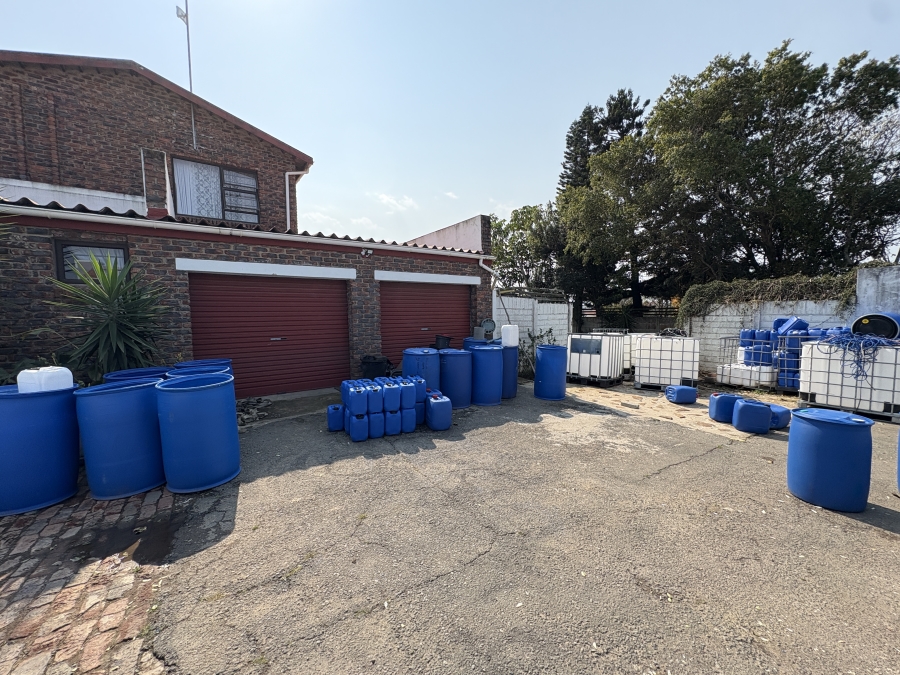 4 Bedroom Property for Sale in Beacon Bay Eastern Cape